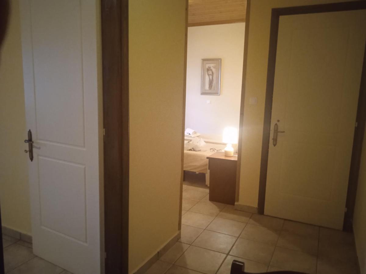 Thiamis Guesthouse Doliana Exterior photo