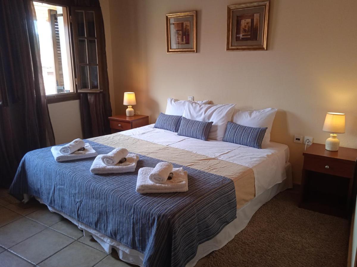 Thiamis Guesthouse Doliana Exterior photo