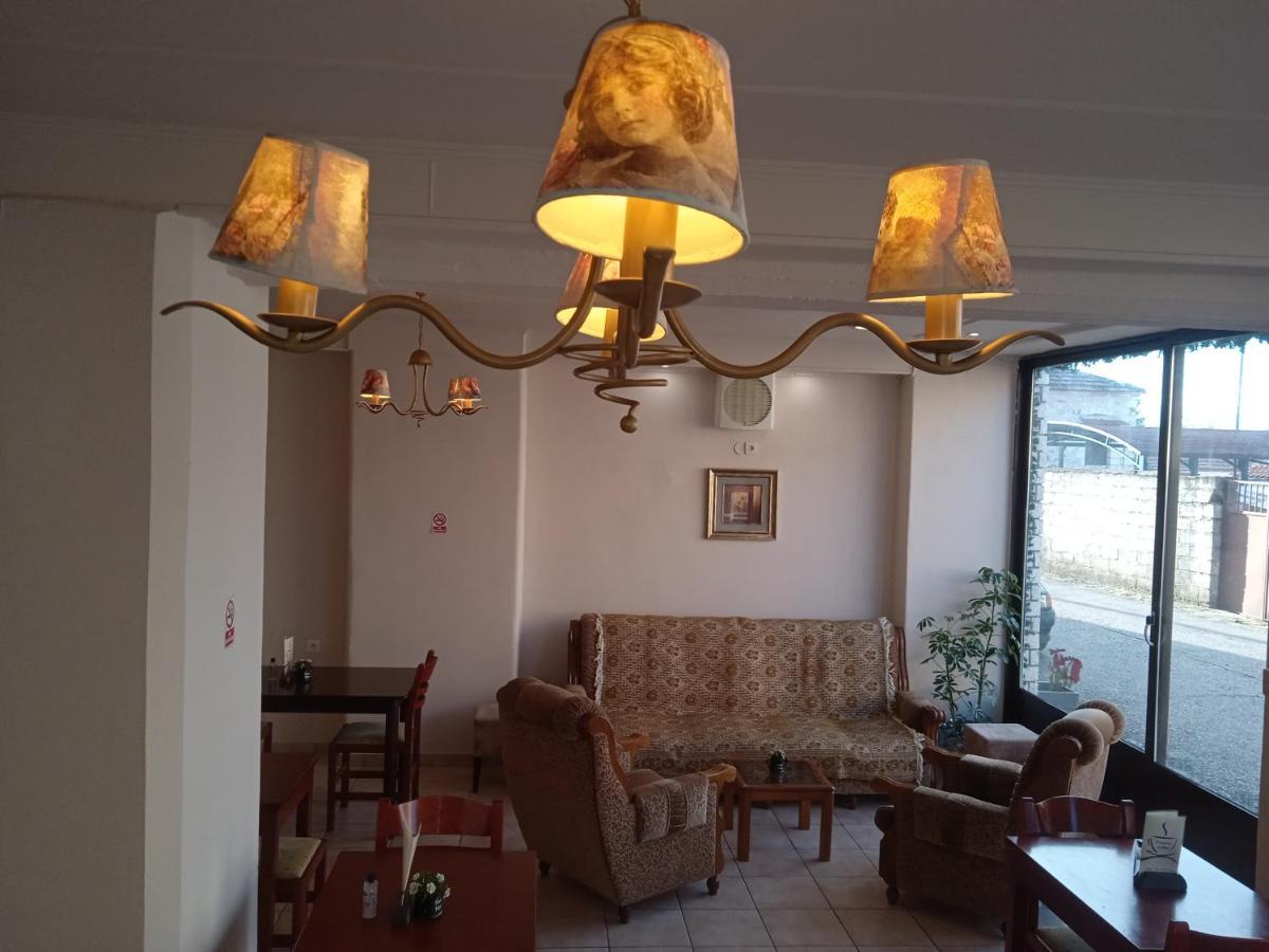 Thiamis Guesthouse Doliana Exterior photo
