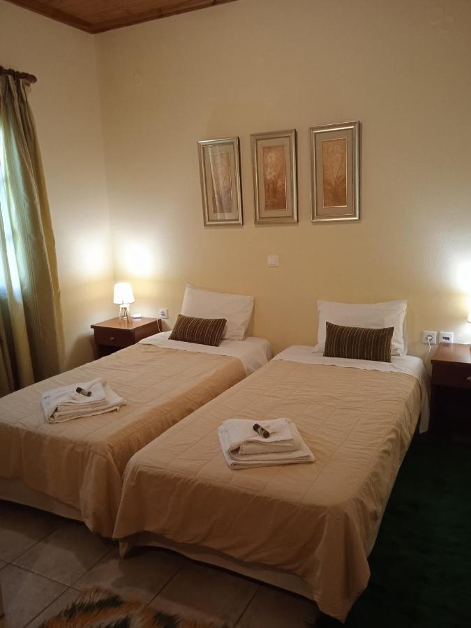 Thiamis Guesthouse Doliana Exterior photo