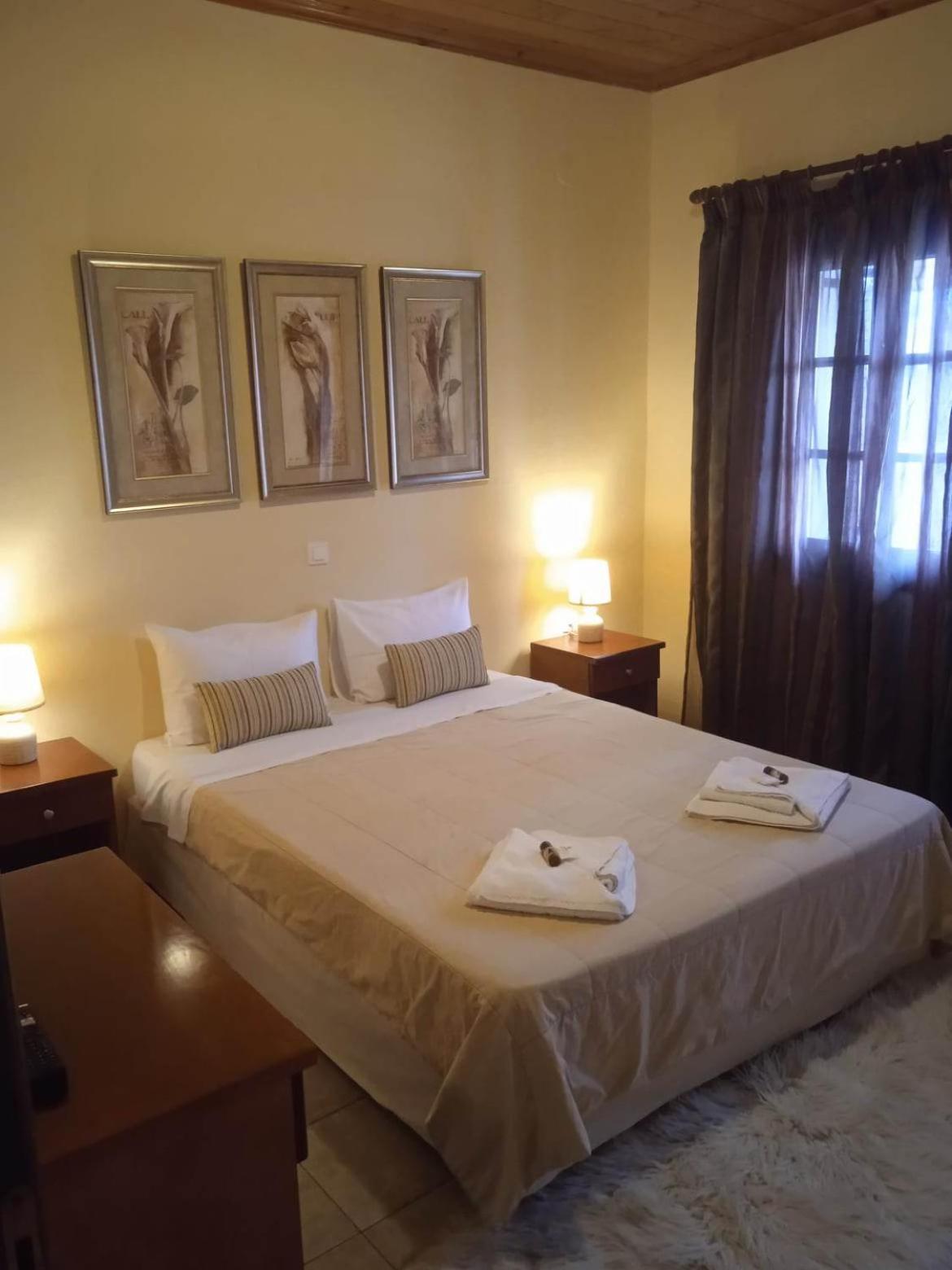 Thiamis Guesthouse Doliana Exterior photo