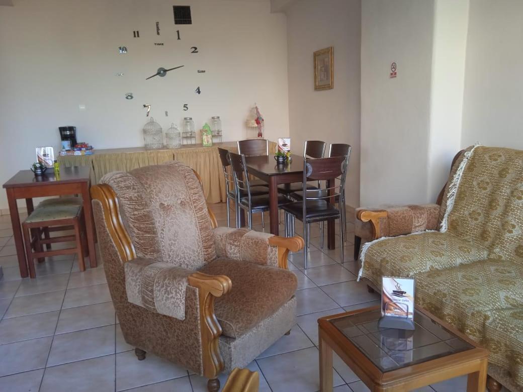 Thiamis Guesthouse Doliana Exterior photo
